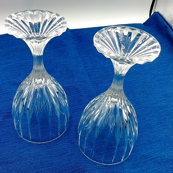 Last 2 Mikasa Park Lane Water or Wine Glasses. 6.75" tall - Picture 4 of 6